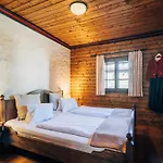 Beim Oswald Aparthotel 4*