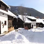 Beim Oswald Aparthotel 4*
